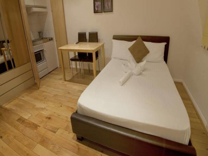 West End Lane II Aparthotel London Eksteriør bilde