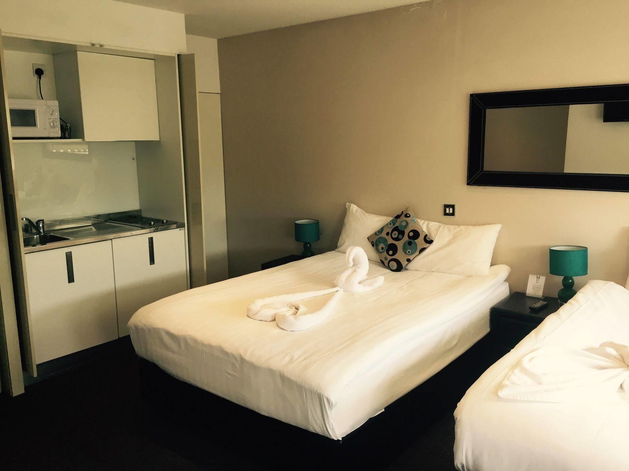 West End Lane II Aparthotel London Eksteriør bilde